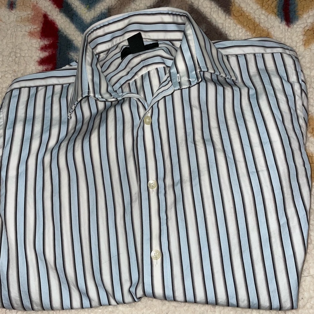 Classic button down - Picture 2 of 3